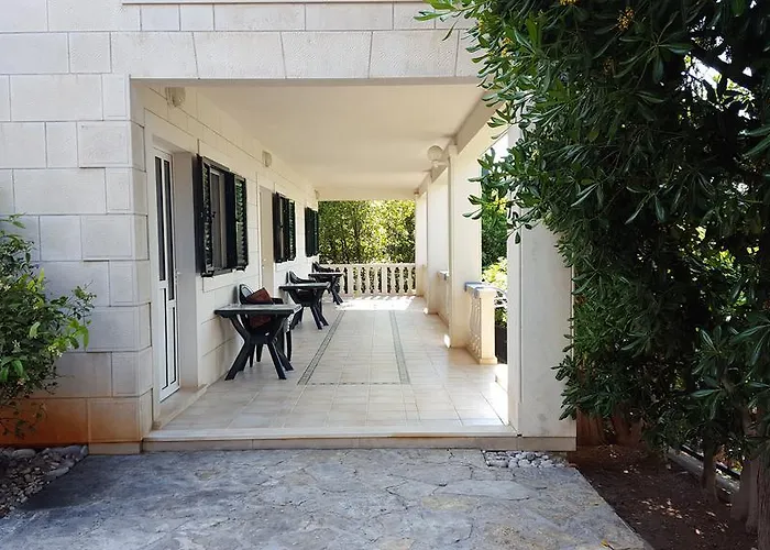 Ilicic Διαμέρισμα *